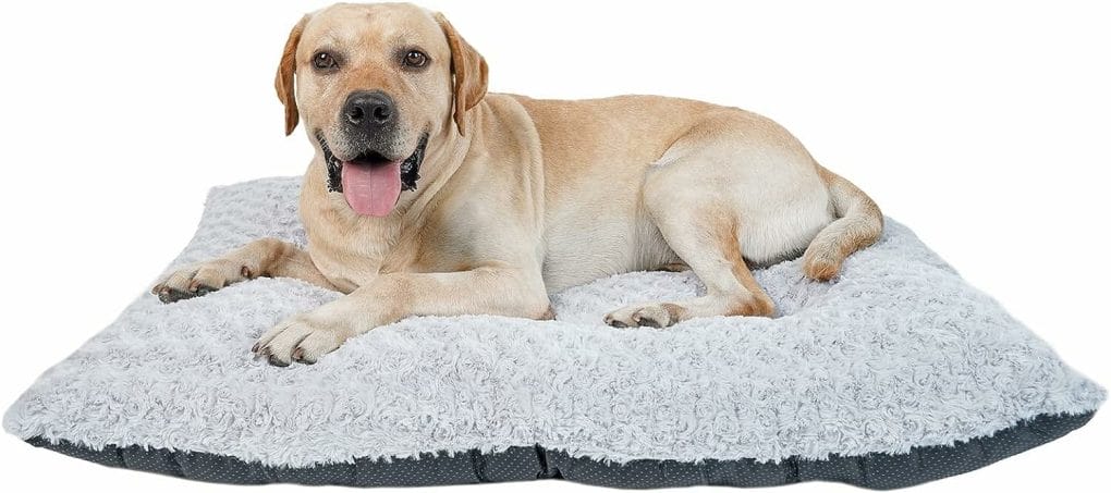 DOGKE Large Washable Dog Bed Deluxe Fluffy Plush Dog Crate Pad，Dog Beds Made for Large, Medium, Small Dogs and Cats, Anti-Slip Dog Crate Bed for Sleeping and Anti Anxiety, 32x22, Gray